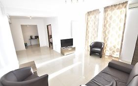Vilagio Apartments